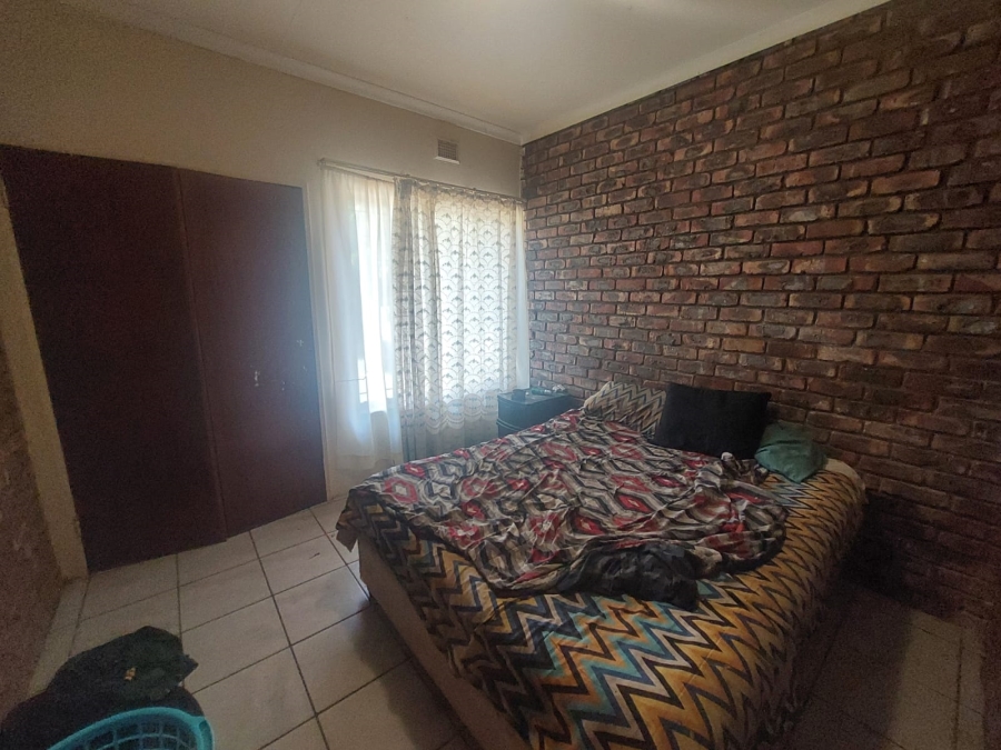 4 Bedroom Property for Sale in Potchefstroom North North West